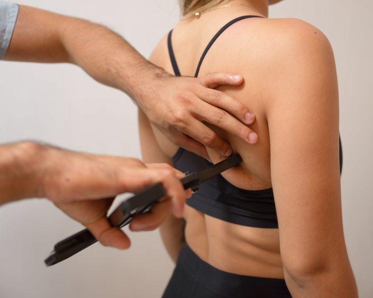 Skolyoz Tedavisinde Saatin Önemi