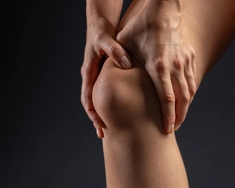 Romatizmal Ağrılar: Ne Zaman Şüphelenmeli ve Hangi Durumlarda Doktora Başvurmalıyız?